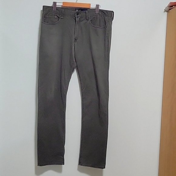 Men's Gap Denim Slim Trousers | Size 34x32 - Picture 2 of 13